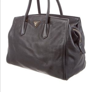 Black Prada Vitello Daino Shoulder Bag